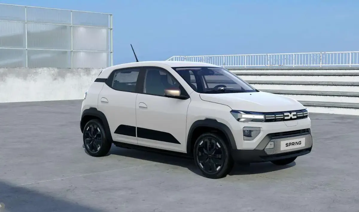 Neu Dacia Spring Extreme 74 kW (101 PS) 2026 Koalinweiß Kleinwagen