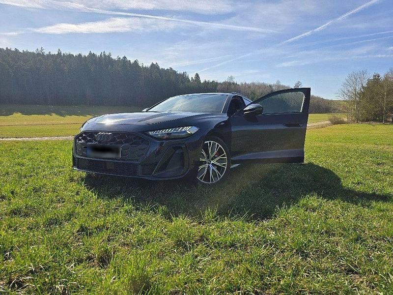 Używany Audi S5 Edition .1 367 KM (269 kW) 2025 Niebieski Kombi