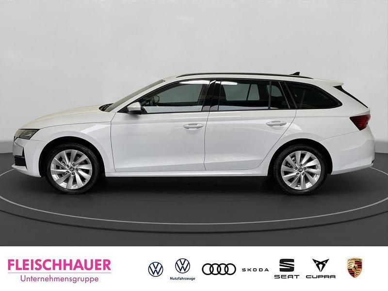 Gebraucht Skoda Octavia Selection 150 PS (110 kW) 2024 Weiss Kombi