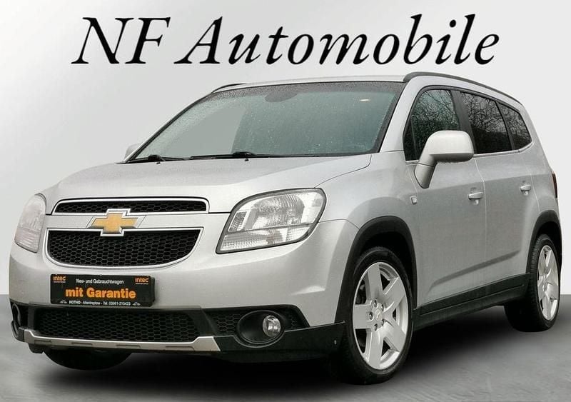 Gebraucht Chevrolet Orlando 163 PS (119 kW) 2013 Argon silber/ice silver Van / Kleinbus