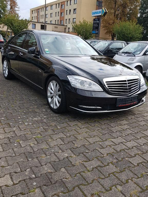 Gebraucht Mercedes S350 258 PS (189 kW) 2012 Obsidianschwarz  metalliclack Limousine