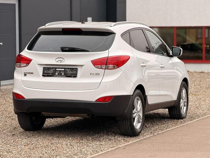Gebraucht Hyundai ix35 Edition 135 PS (99 kW) 2012 Weiß SUV