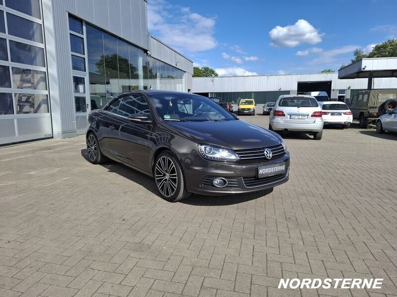 Gebraucht VW Eos Exclusive 140 PS (102 kW) 2014 Black oak brown Cabrio