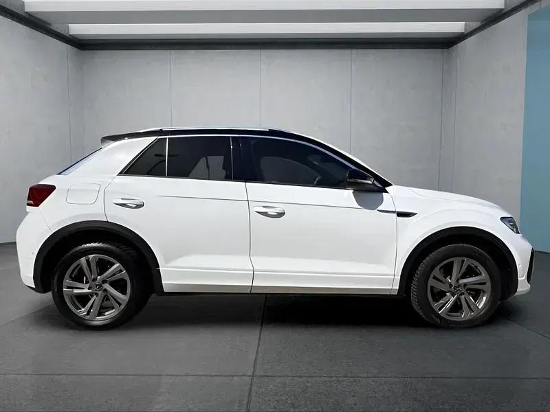 Gebraucht VW T-Roc 150 PS (110 kW) 2023 Weiß SUV