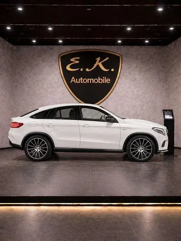 Gebraucht Mercedes GLE450 AMG AMG 367 PS (269 kW) 2017 Weiß SUV