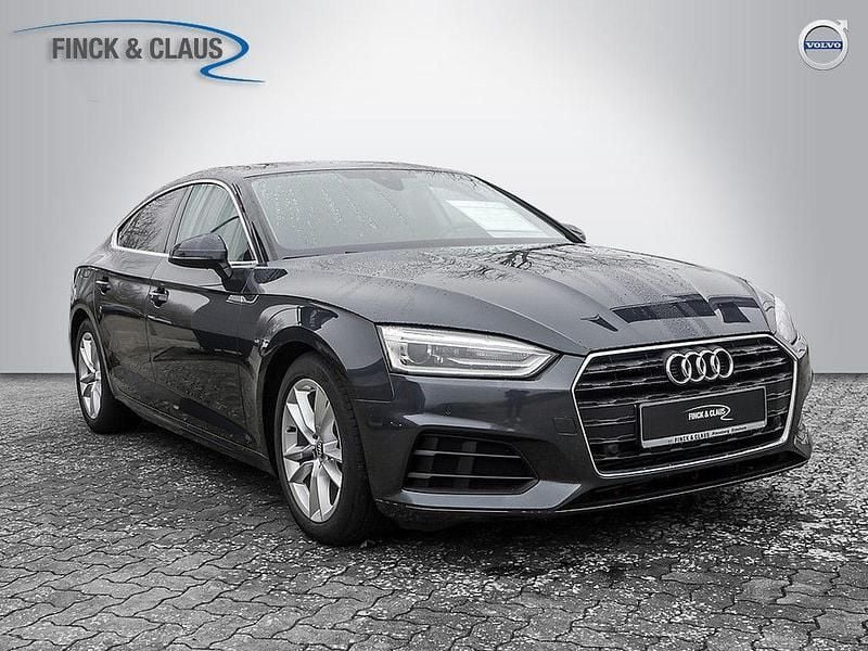 Grau Gebraucht 2019 Audi A5 Sportback Sport Kleinwagen | 21.890 € (Guter Preis) - Bild 1/4