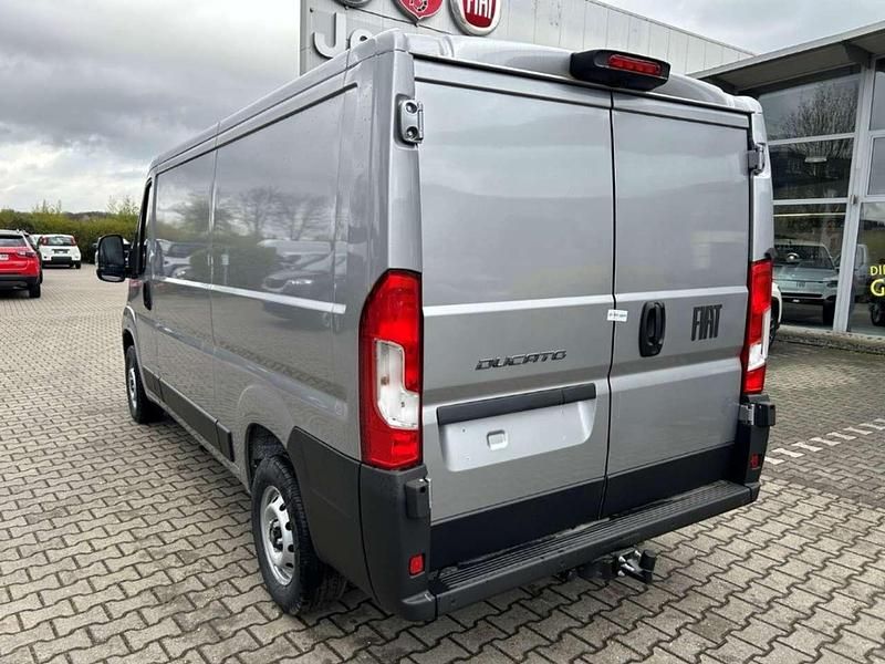 Neu Fiat Ducato 120 PS (88 kW) 2026 Silber Van