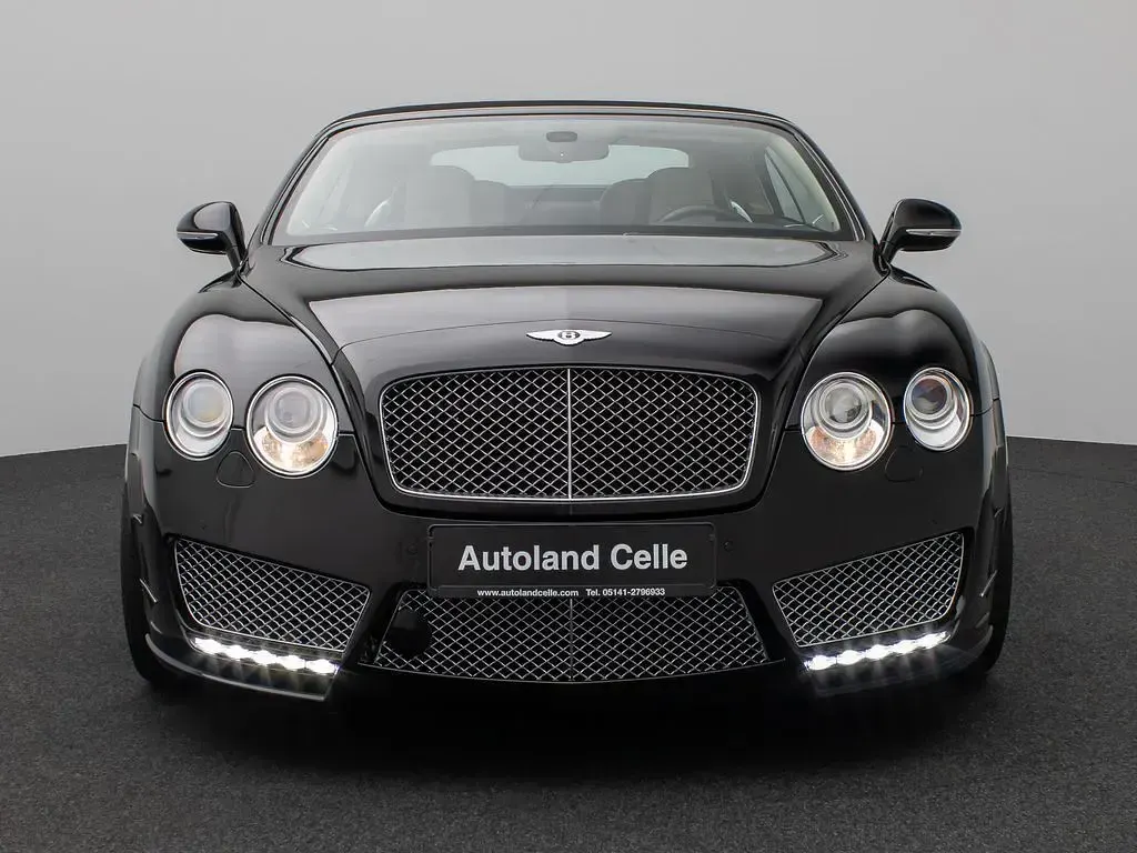 Gebraucht Bentley Continental GT Convertible 610 PS (448 kW) 2011 Schwarz Cabrio