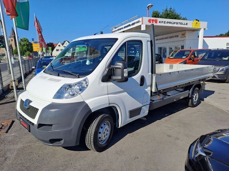 Weiß Gebraucht 2011 Peugeot Boxer Van | 10.900 € (Teuer) - Bild 1/4
