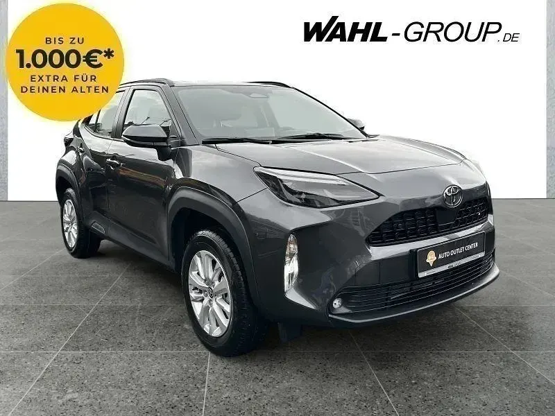Neu Toyota Yaris Comfort 92 PS (67 kW) 2025 Grau Kleinwagen