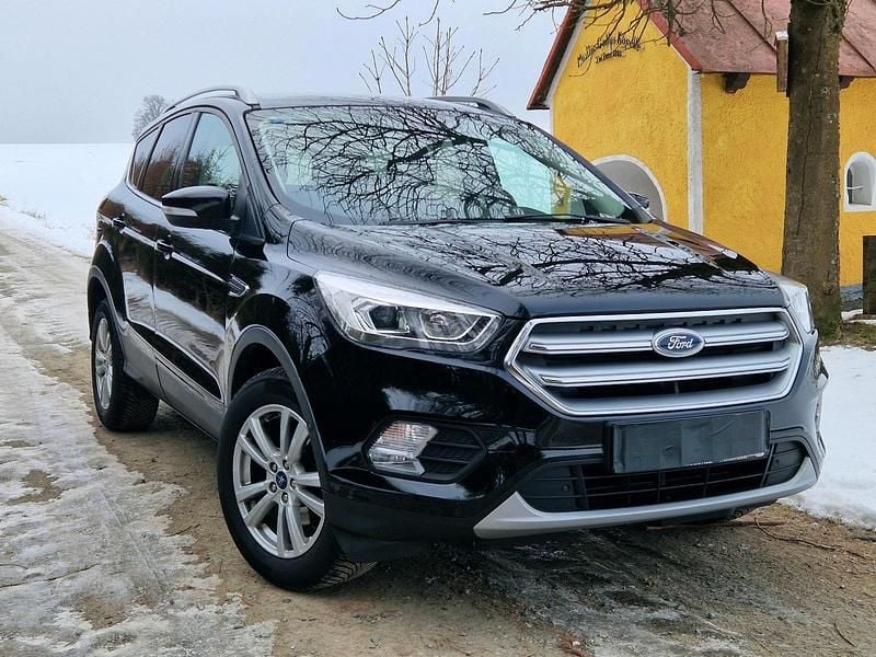 Schwarz Gebraucht 2019 Ford Kuga Cool & Connect SUV | 13.400 € (Fairer Preis) - Bild 1/4
