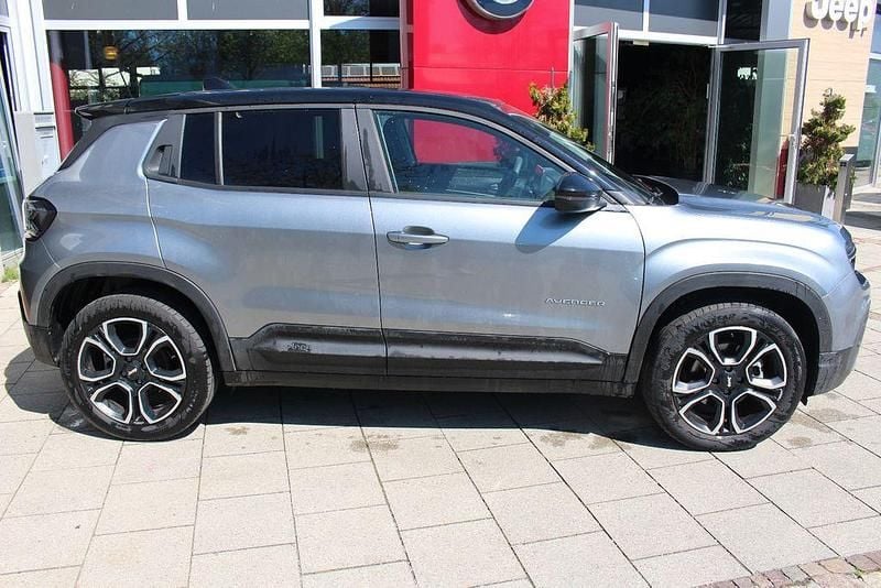 Second-hand Jeep Avenger EV Altitude 114 kW (156 CP) 2023 Gri SUV
