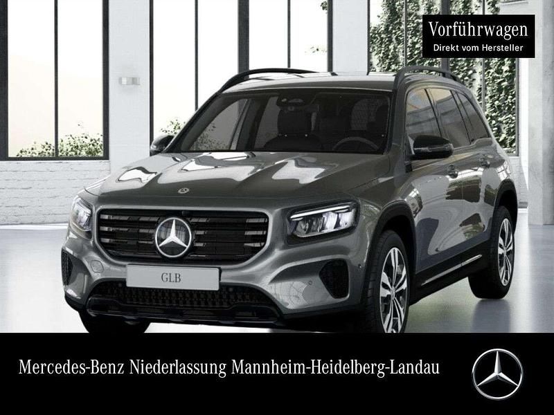 Gebraucht Mercedes GLB200 Progressive 163 PS (119 kW) 2025 Grau SUV