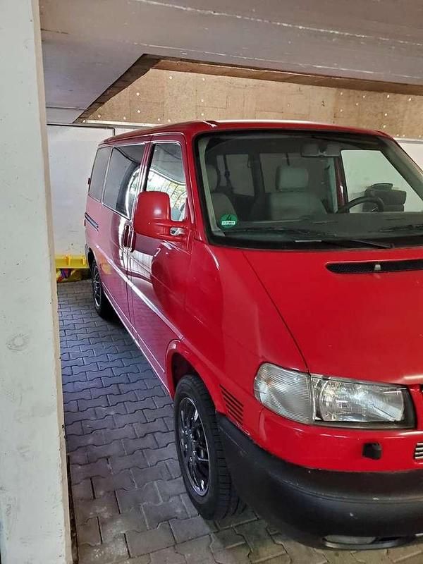 Gebraucht VW Multivan 140 PS (102 kW) 1999 Rot Van
