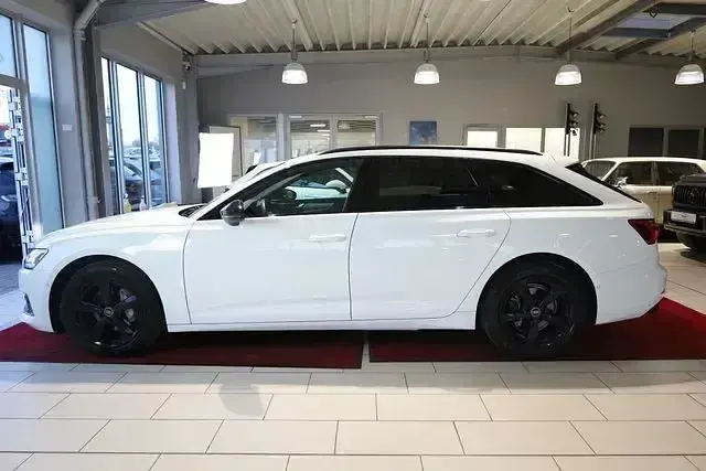 Gebraucht Audi A6 Sport 204 PS (150 kW) 2023 Ibisweiß Kombi