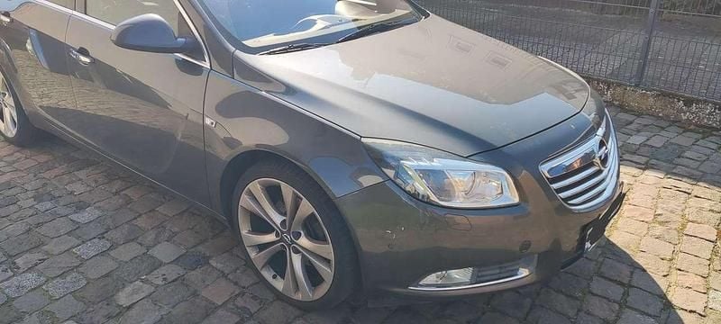 Second-hand Opel Insignia 194 CP (142 kW) 2012 Gri Break