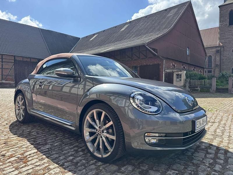 Grau Gebraucht 2016 VW Beetle Karmann Cabrio | 28.950 € - Bild 1/4