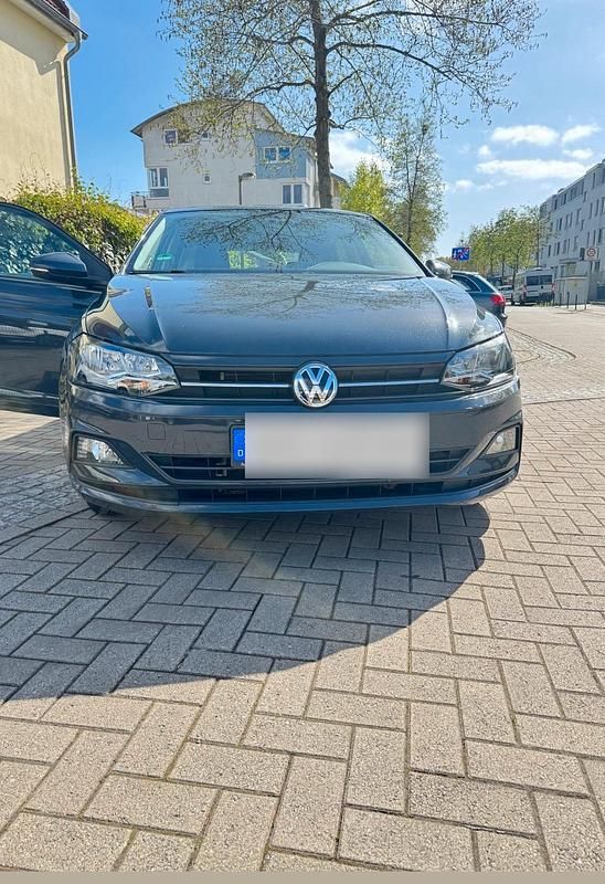 Usata VW Polo 80 CV (58 kW) 2018 Grigio Utilitaria