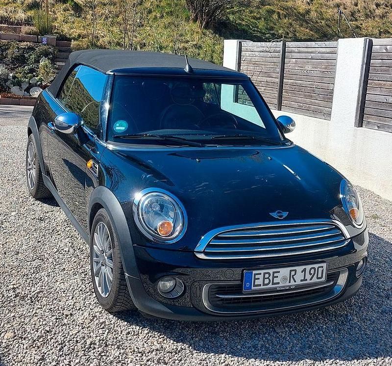 Gebraucht Mini Cooper Cabriolet 122 PS (89 kW) 2011 Schwarz Cabrio