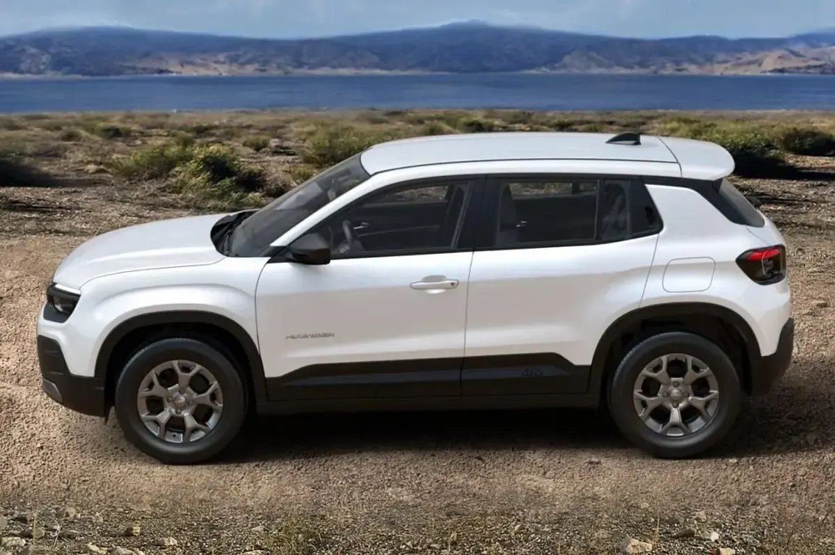Neu Jeep Avenger Longitude 101 PS (74 kW) 2025 Snow white SUV