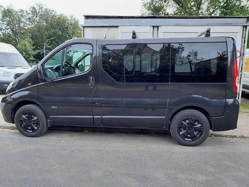 Gebraucht Opel Vivaro 114 PS (83 kW) 2014 Schwarz Van / Kleinbus