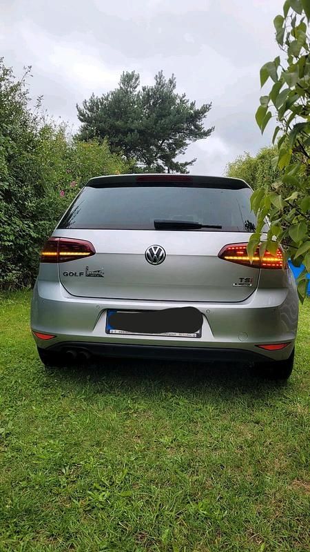 Gebraucht VW Golf VII Allstar 125 PS (91 kW) 2016 Grau Kleinwagen