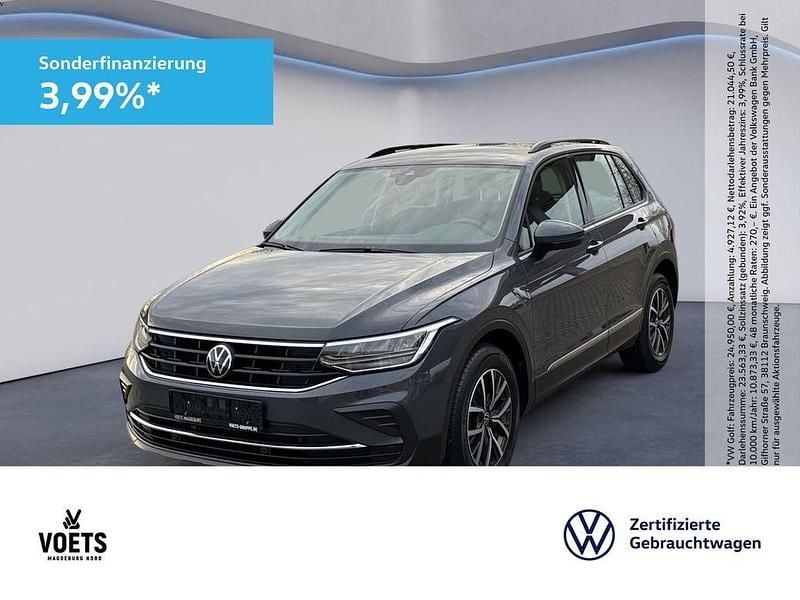 Grau Gebraucht 2023 VW Tiguan Life SUV | 27.595 € (Guter Preis) - Bild 1/4