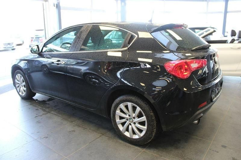 Gebraucht Alfa Romeo Giulietta Turismo 170 PS (125 kW) 2015 Schwarz Kleinwagen