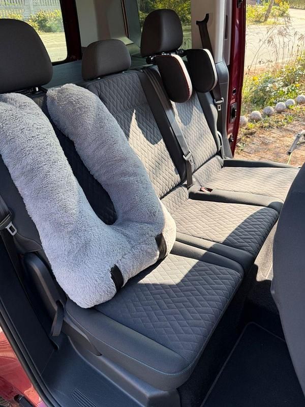 Second-hand VW Caddy Move 122 CP (89 kW) 2021 Roșu Monovolum