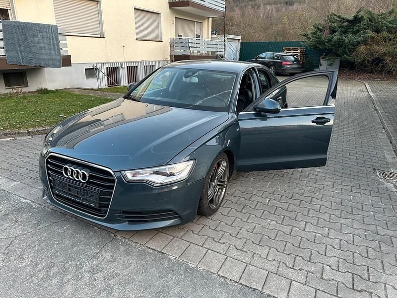 Gebraucht Audi A6 245 PS (180 kW) 2012 Blau Limousine