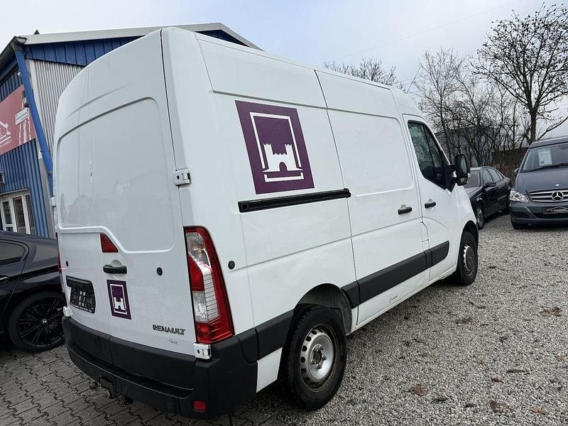 Gebraucht Renault Master 145 PS (106 kW) 2017 Gletscherweiss Van / Kleinbus