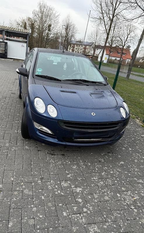 Second-hand Smart ForFour 95 CP (69 kW) 2005 Albastru Hatchback