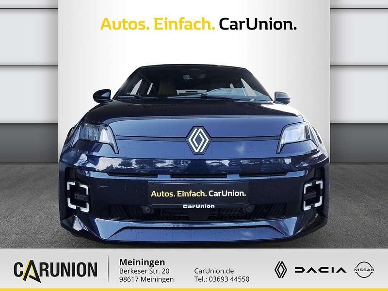 Gebraucht Renault 5 E-Tech Iconic 77 kW (106 PS) 2024 Rre + black pearlschwarz metallic Limousine