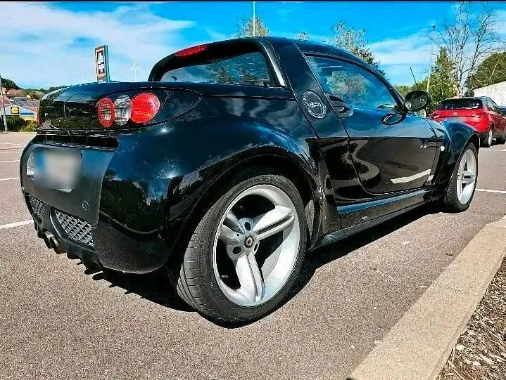 Gebraucht Smart Roadster 82 PS (60 kW) 2005 Schwarz Cabrio