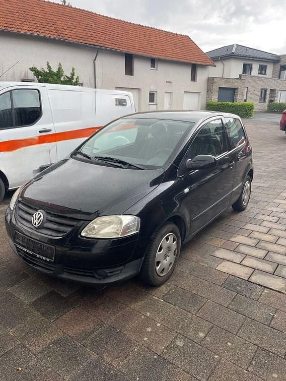 Schwarz Gebraucht 2005 VW Fox Kleinwagen | 850 € (Fairer Preis) - Bild 1/2
