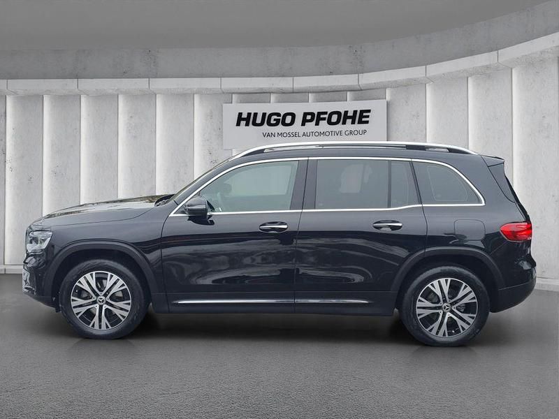 Gebraucht Mercedes GLB200 Progressive 163 PS (119 kW) 2025 Kosmosschwarz metallic SUV