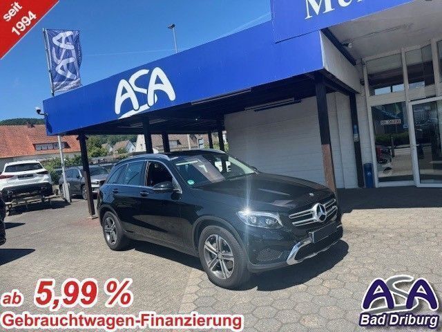 Nachtschwarz Gebraucht 2016 Mercedes GLC220 SUV | 25.990 € (Guter Preis) - Bild 1/3