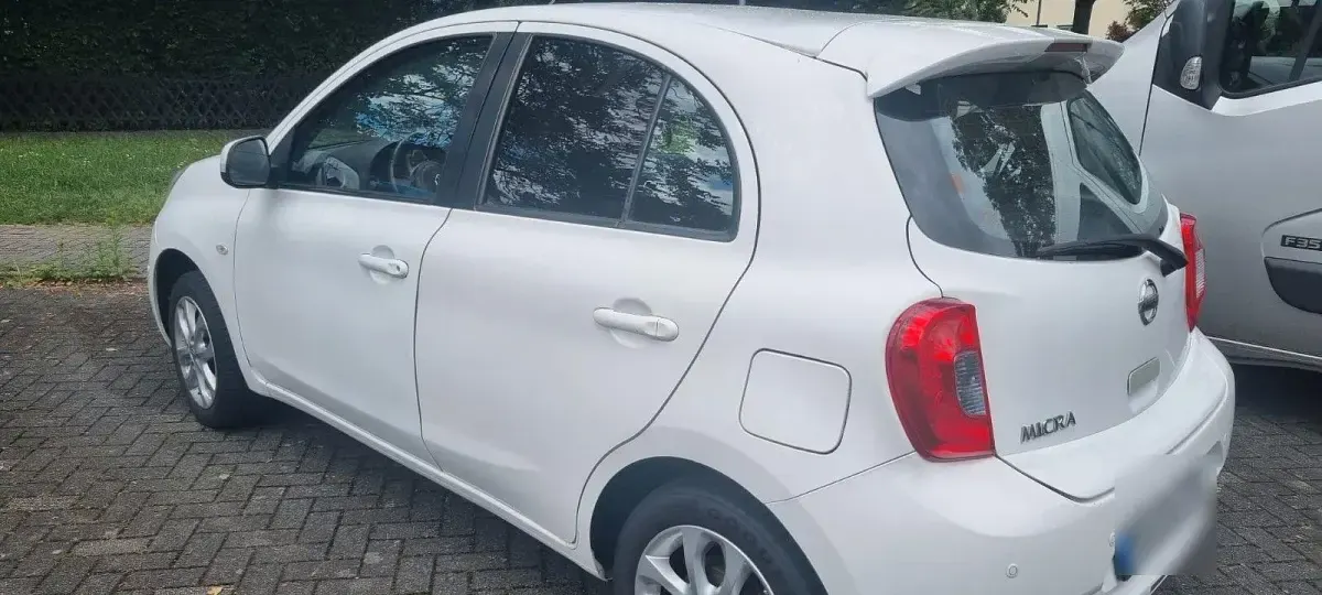 Gebraucht Nissan Micra Acenta 80 PS (58 kW) 2014 Weiß Kleinwagen
