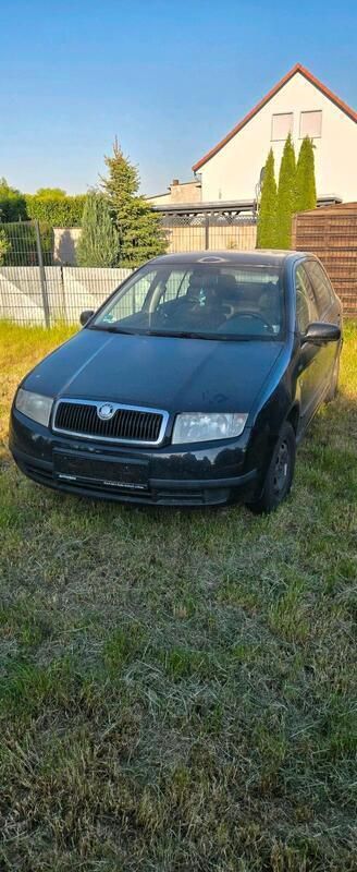 Schwarz Gebraucht 2004 Skoda Fabia Kleinwagen | 400 € (Superpreis) - Bild 1/4