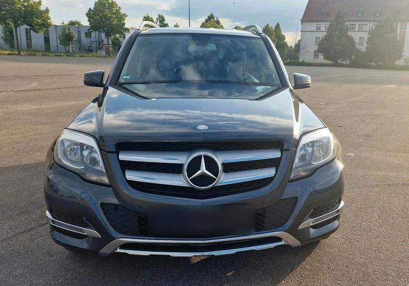 Gebraucht Mercedes GLK220 170 PS (125 kW) 2014 Andere farben SUV