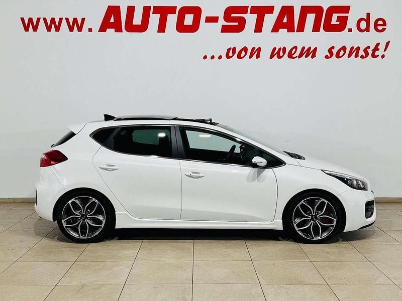 Gebraucht Kia Ceed GT GT 204 PS (150 kW) 2018 Weiß Limousine