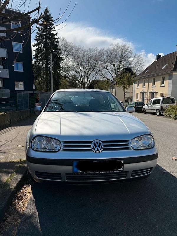 Gebraucht VW Golf IV 74 PS (54 kW) 2003 Grau Kleinwagen