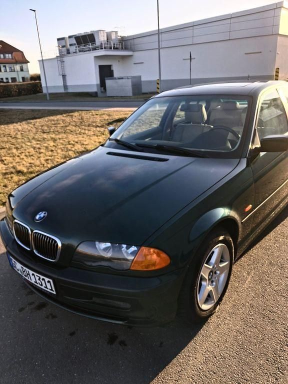 Gebraucht BMW 323 170 PS (125 kW) 1998 Grün Limousine