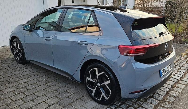 Gebraucht VW ID.3 Pro 150 kW (204 PS) 2023 Grau Kleinwagen