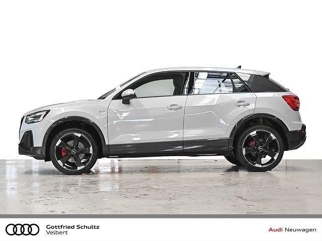 Neu Audi Q2 S-Line 150 PS (110 kW) 2025 Tausilber metallic SUV