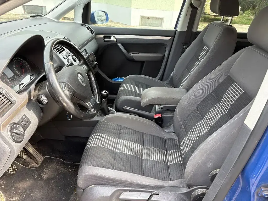 Gebraucht VW Touran 140 PS (102 kW) 2008 Blau Van / Kleinbus
