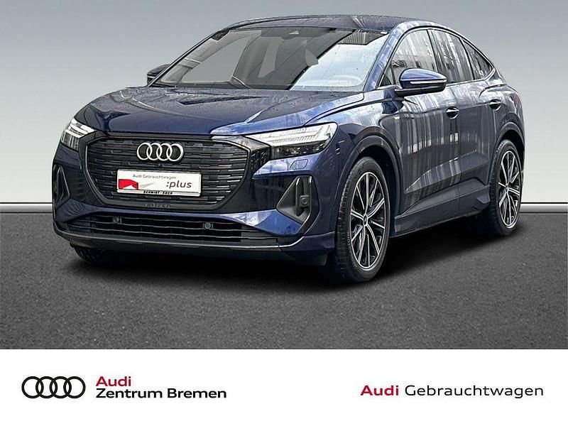 Blau Gebraucht 2022 Audi Q4 Sportback e-tron Basis SUV | 32.740 € (Guter Preis) - Bild 1/4