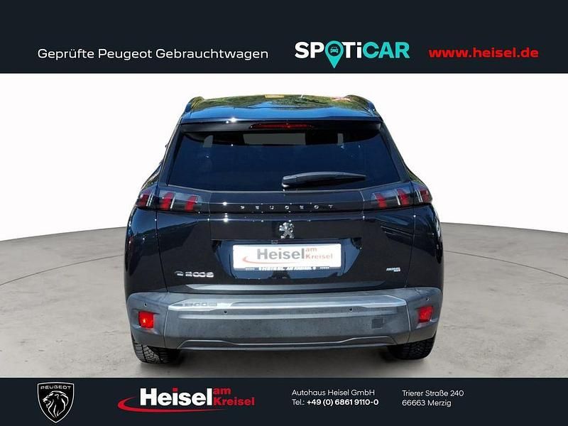 Gebraucht Peugeot e-2008 Allure 100 kW (136 PS) 2021 Schwarz SUV