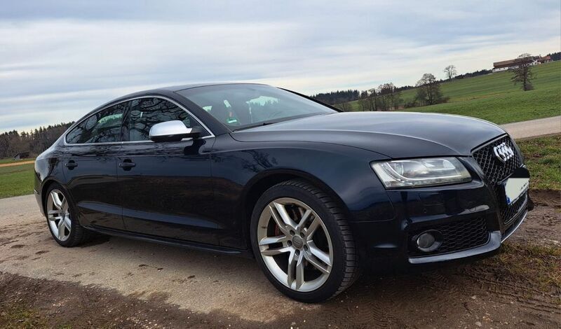 Blau Gebraucht 2010 Audi S5 Sportback Sport Kleinwagen | 9.800 € (Superpreis) - Bild 1/4
