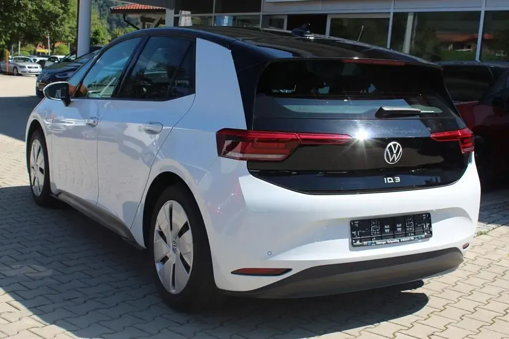 Gebraucht VW ID.3 Pro Performance 150 kW (204 PS) 2021 Weiß Kleinwagen